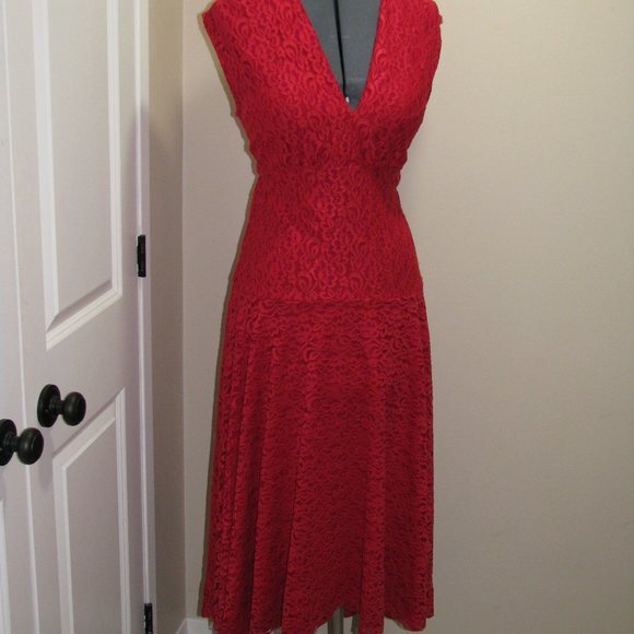 Red Lace V Neck Dress - Picture 1 of 2